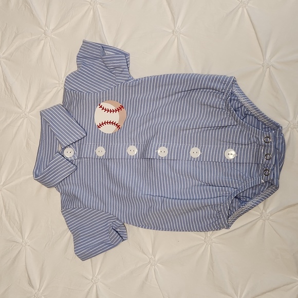 Baby Boy Baseball Button Up Onesie - Picture 1 of 2